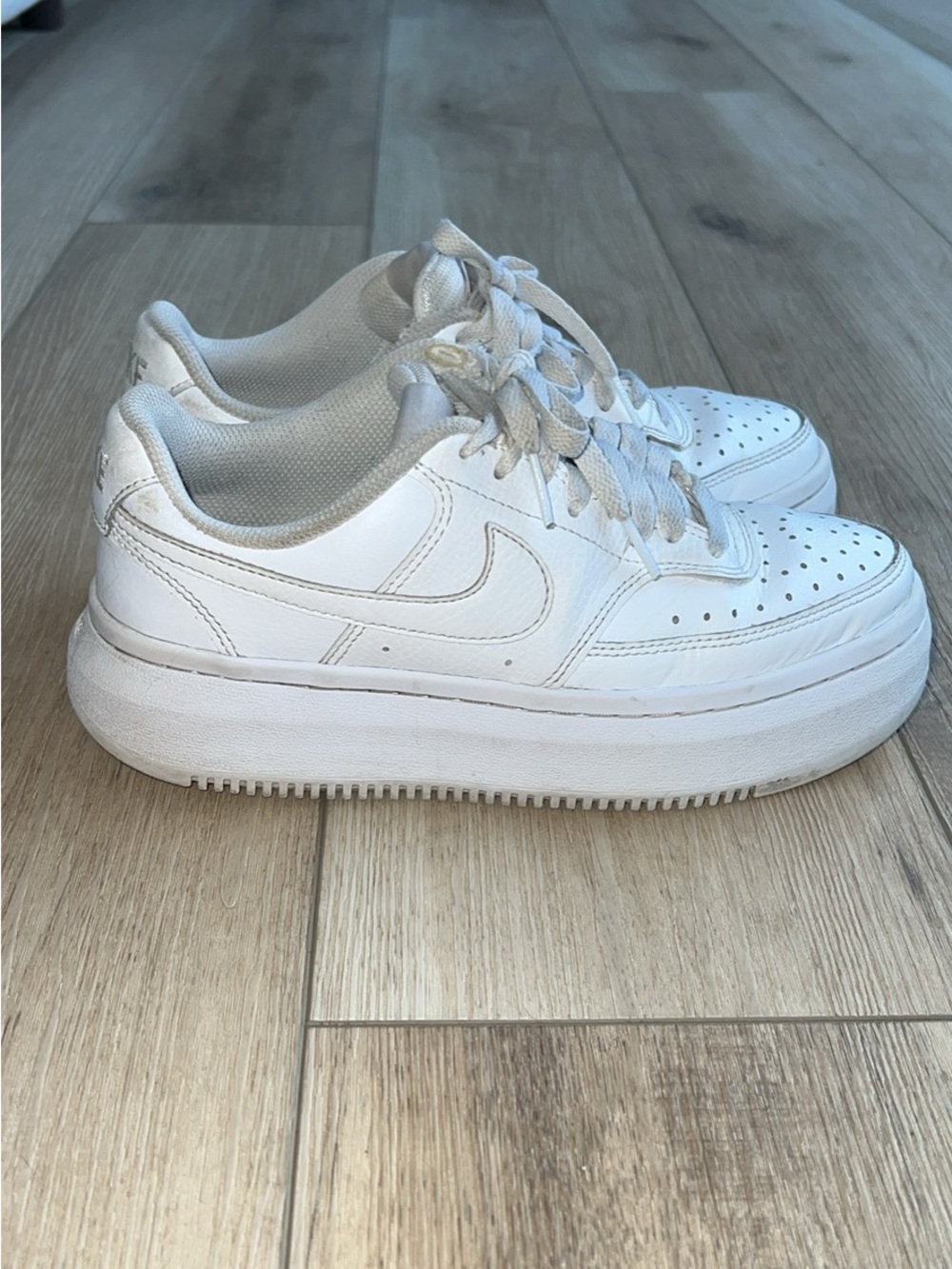 Nike White Women's Athletic Shoes